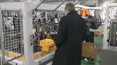 زار اثنان من الزبائن الصرب مصنع آلات أكواب الورق مينغ يوان